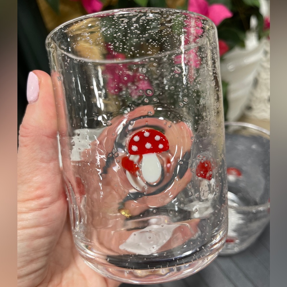 Red Mushroom Viral Embedded Design Lampwork Drinking Glasses Cups set of 2 NEW